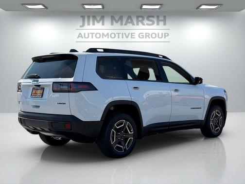 Bright White Clearcoat 2026 Jeep Cherokee Laredo 4x4