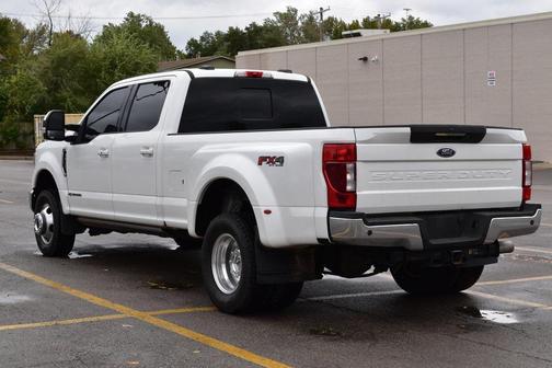 2022 Ford F-350 Lariat