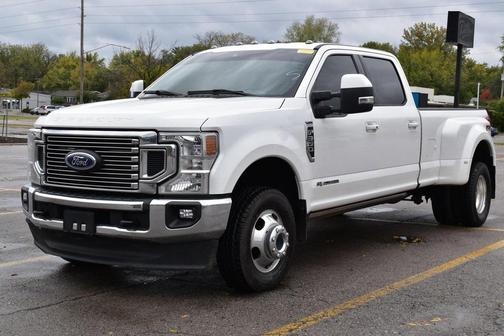 2022 Ford F-350 Lariat