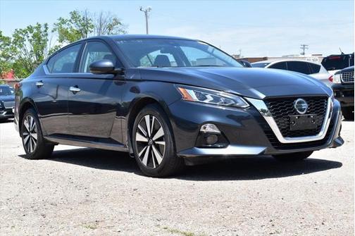 2022 Nissan Altima 2.5 SL