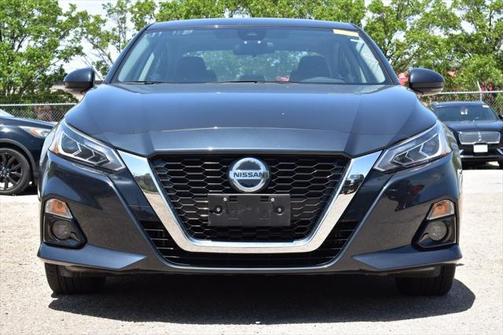 2022 Nissan Altima 2.5 SL