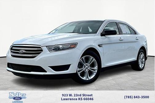 2017 Ford Taurus SE