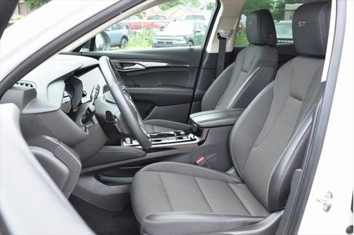 2022 Buick Envision AWD Preferred