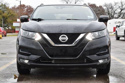 2021 Nissan Rogue Sport SV