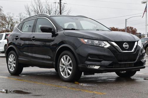 2021 Nissan Rogue Sport SV