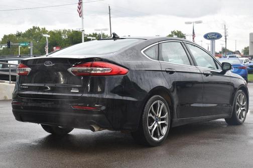 2019 Ford Fusion SEL