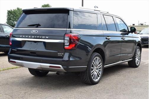 2022 Ford Expedition Max Platinum
