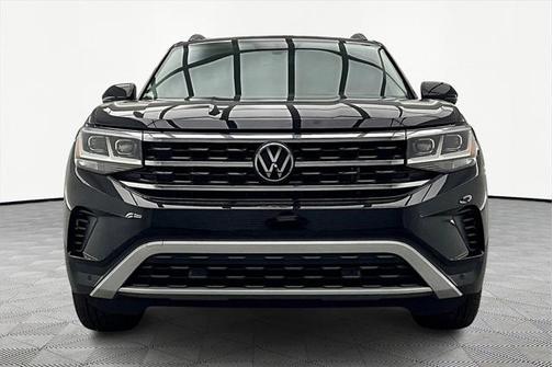 2023 Volkswagen Atlas 3.6L SE w/Technology