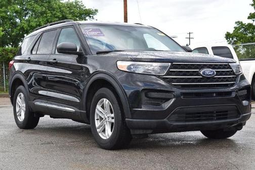 AGATE BLACK METALLIC 2024 Ford Explorer XLT