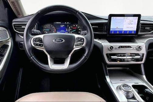 STAR WHITE MET TRI-COAT 2023 Ford Explorer XLT