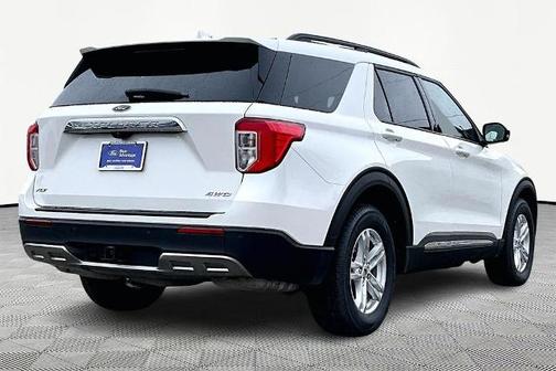 STAR WHITE MET TRI-COAT 2023 Ford Explorer XLT