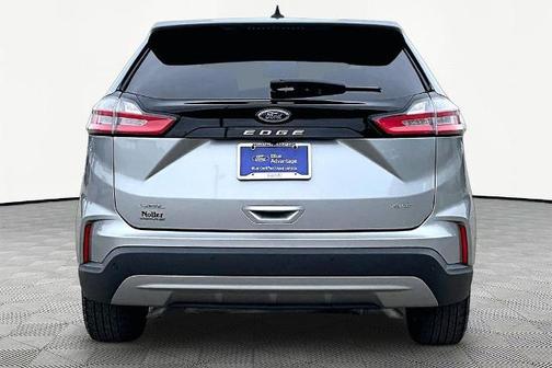 ICONIC SILVER 2023 Ford Edge SEL