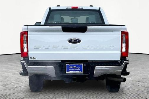 OXFORD WHITE 2023 Ford F-250 XL