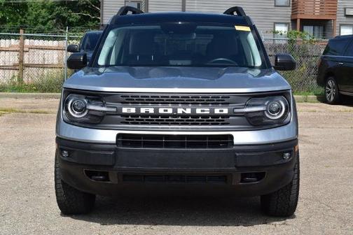 ICONIC SILVER METALLIC 2023 Ford Bronco Sport BADLANDS
