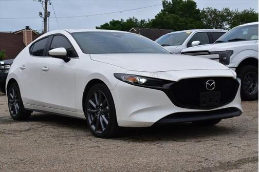 2023 Mazda Mazda3 FWD w/Preferred Package