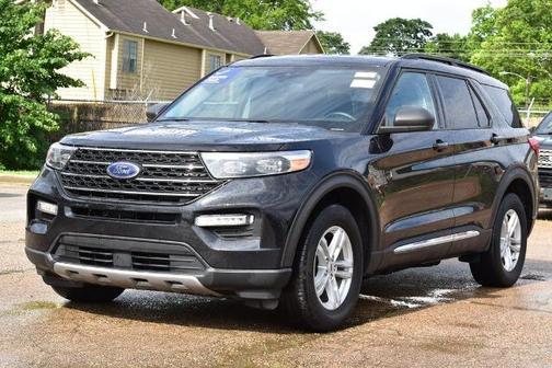 AGATE BLACK METALLIC 2024 Ford Explorer XLT