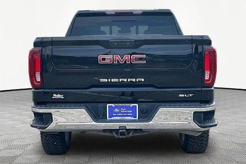 Onyx Black 2022 GMC Sierra 1500 SLT