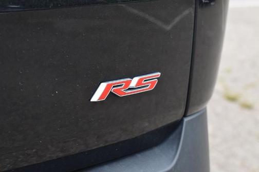 Mosaic Black Metallic 2022 Chevrolet Traverse RS