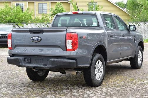 CARBONIZED GRAY METALLIC 2024 Ford Ranger XL