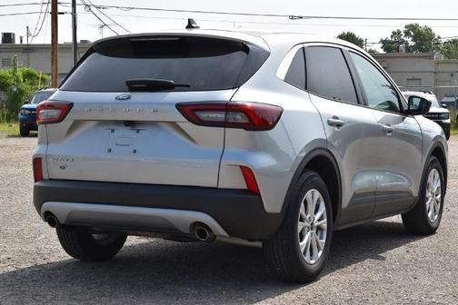 ICONIC SILVER METALLIC 2024 Ford Escape ACTIVE
