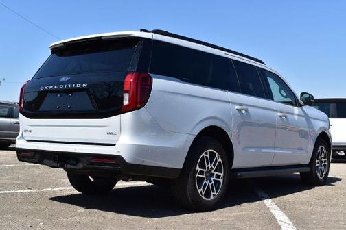 SPACE SILVER METALLIC 2025 Ford Expedition ACTIVE