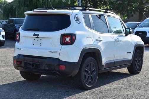 2017 Jeep Renegade Trailhawk