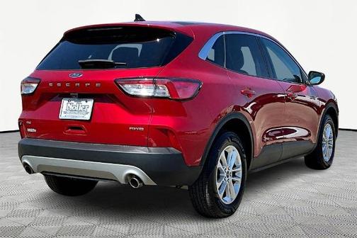 RAPID RED MET TINTED CC 2022 Ford Escape SE