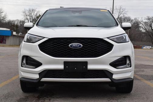 2022 Ford Edge ST Line
