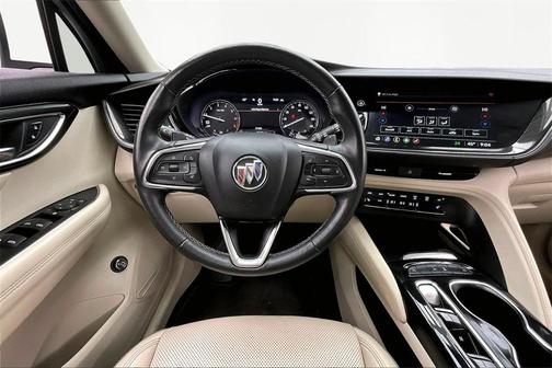 2022 Buick Envision FWD Essence