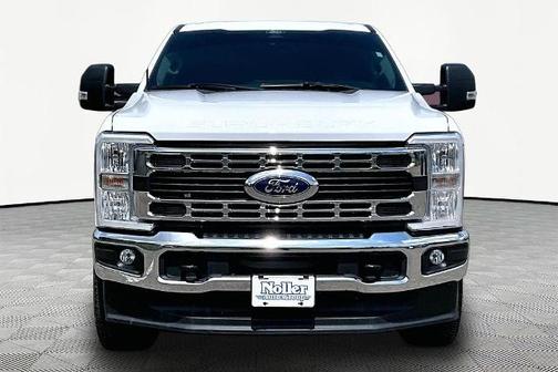 OXFORD WHITE 2024 Ford F-350 XLT