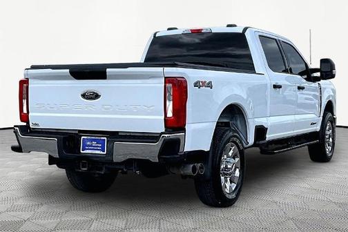 OXFORD WHITE 2024 Ford F-350 XLT