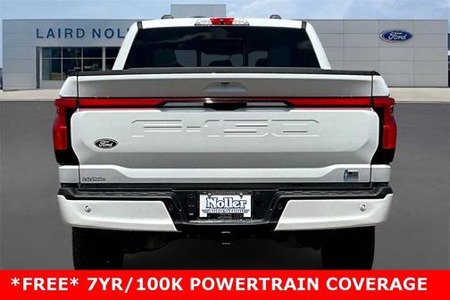 2025 Ford F-150 Lightning Platinum