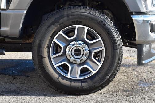 2023 Ford F-350 Lariat