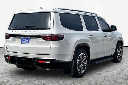 Luxury White Pearlcoat 2022 Jeep Wagoneer SERIES III
