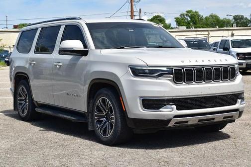 Luxury White Pearlcoat 2022 Jeep Wagoneer SERIES III