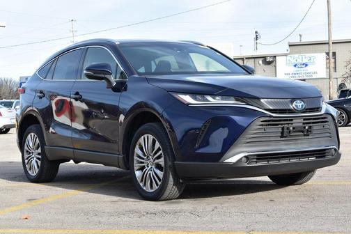 2022 Toyota Venza XLE