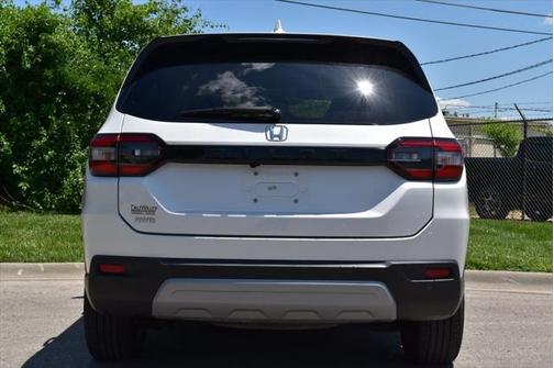 2023 Honda Pilot AWD EX-L 8 Passenger