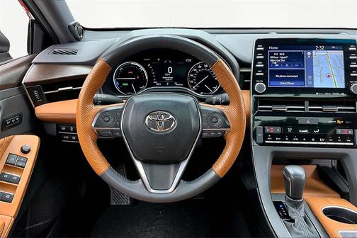 2022 Toyota Avalon Hybrid Limited