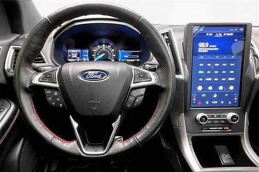 2022 Ford Edge ST LINE