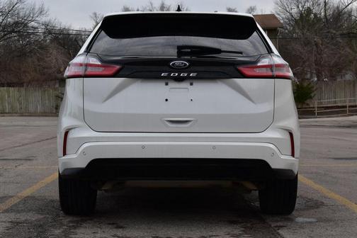 2022 Ford Edge ST LINE