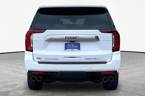 Summit White 2024 GMC Yukon DENALI