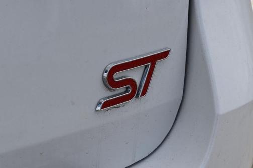 STAR WHITE MET TRI-COAT 2023 Ford Explorer ST