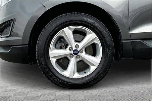 2017 Ford Edge SE