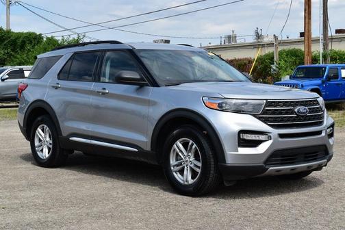 2022 Ford Explorer XLT