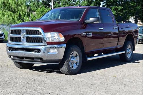 2018 RAM 2500 SLT Crew Cab 4x4 6'4' Box