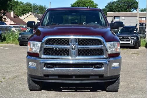 2018 RAM 2500 SLT Crew Cab 4x4 6'4' Box