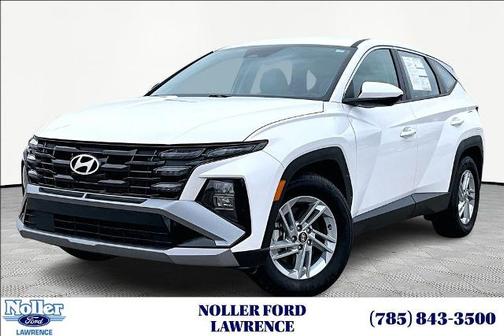 White Pearl 2025 Hyundai TUCSON SE