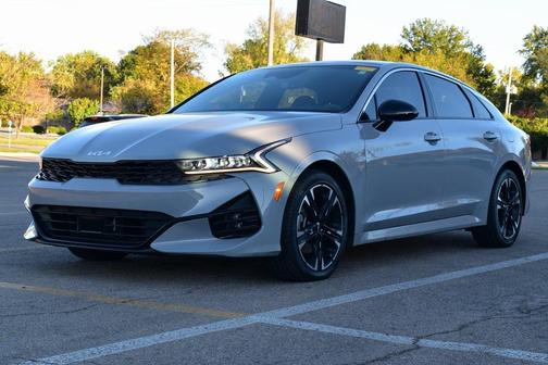 2024 Kia K5 GT-Line