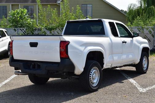 2024 Toyota Tacoma SR