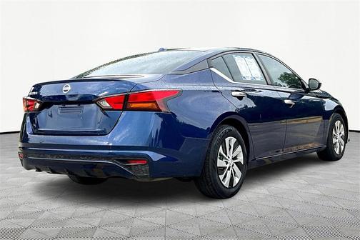 2020 Nissan Altima S FWD